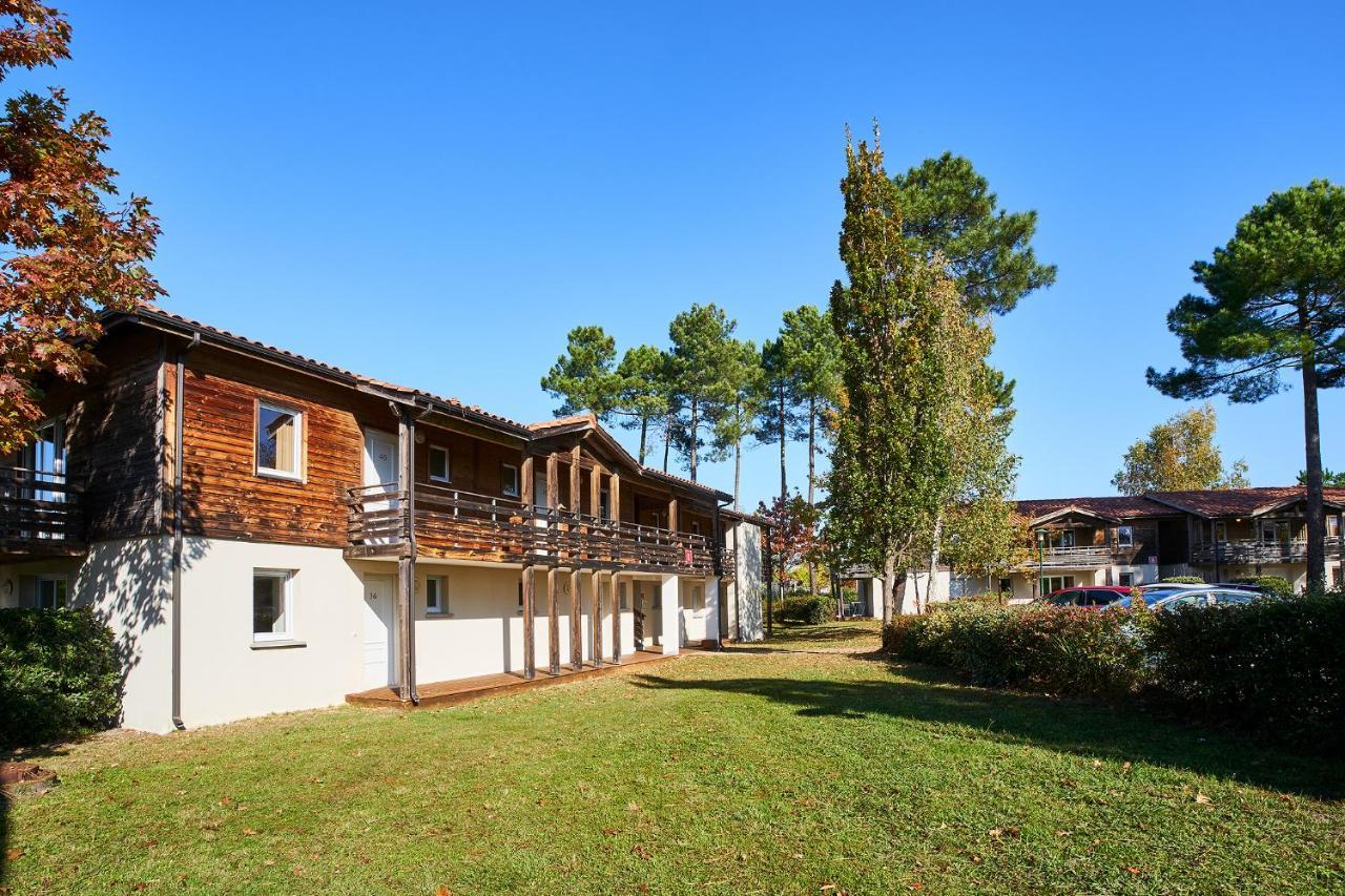 Les Cottages Du Lac Parentis-en-Born Eksteriør bilde